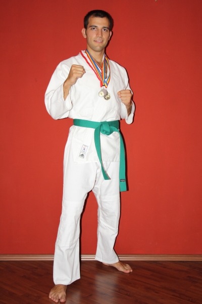 Adrian Pintec, vicecampion national la ju-jitsu: „Aceasta arta iti transforma si trupul, si sufletul”