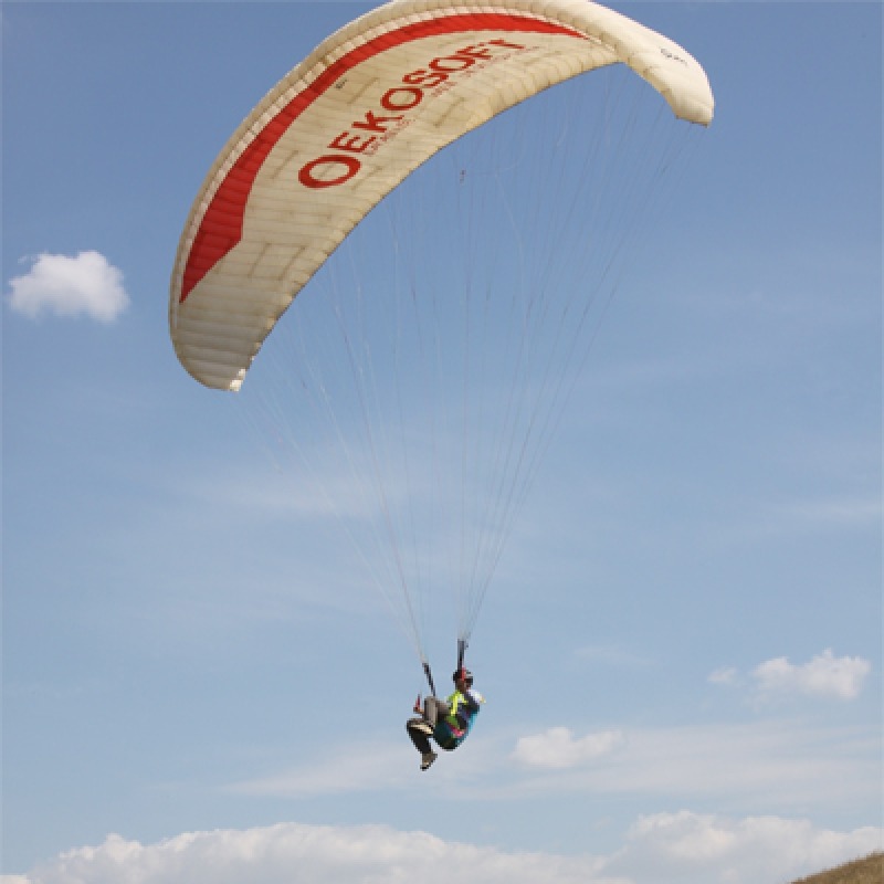 Andrei Nistor, parapantist: „In timpul zborului ma simt ca o fabrica de adrenalina”