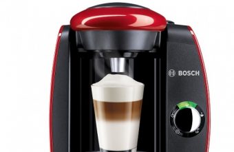 Tassimo, primul aparat de cafea care stie sa citeasca, ajunge in Romania!