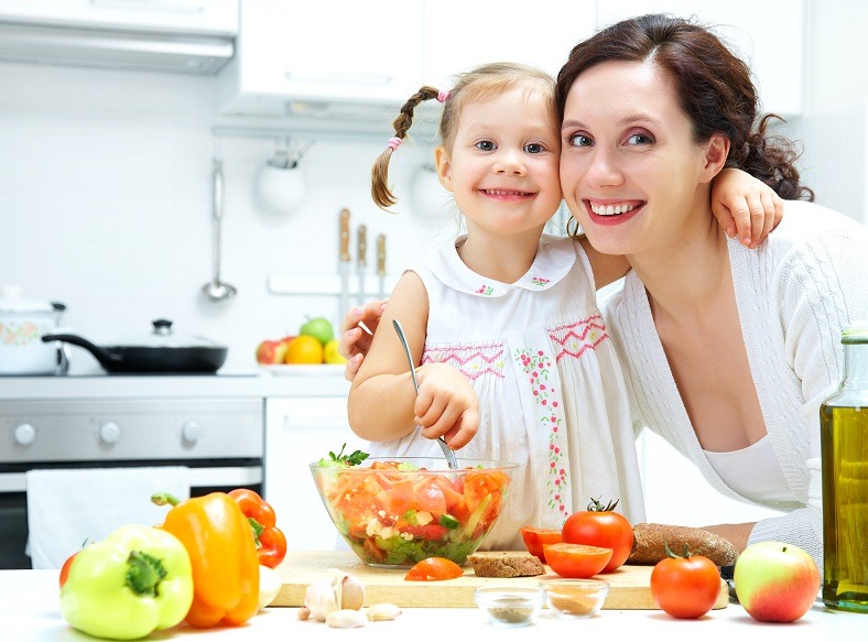 6 reguli elementare pentru alimentatia unui copil