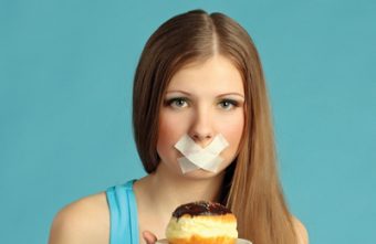 E foame sau stres? 3 metode pentru a-ti controla foamea emotionala