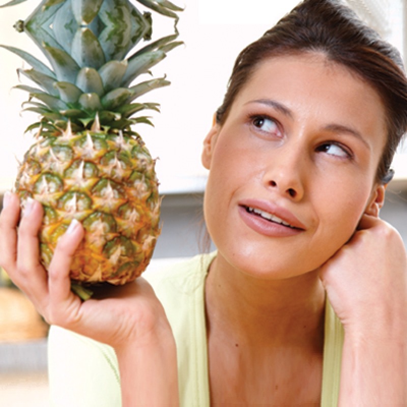 6 motive pentru care merita sa incluzi ananasul in dieta