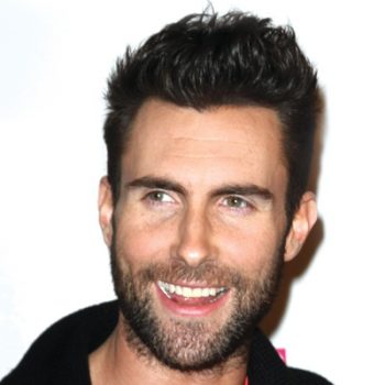 Secretele unui sex-simbol: Ce face Adam Levine de arata atat de bine?