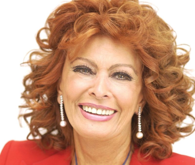 Sophia Loren, 80 de ani de frumusete
