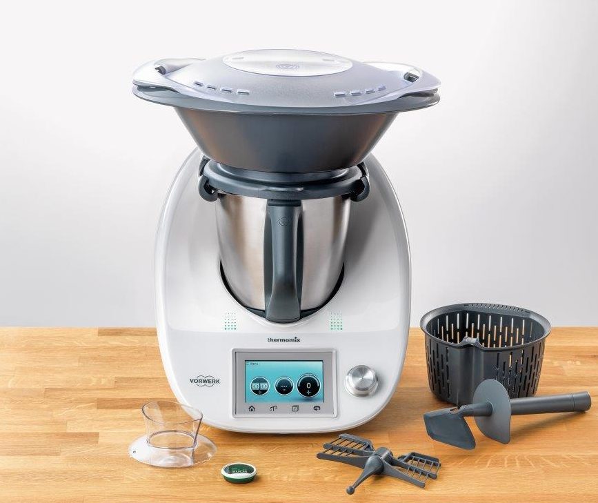 Thermomix, aparatul care poate inlocui 12 electrocasnice