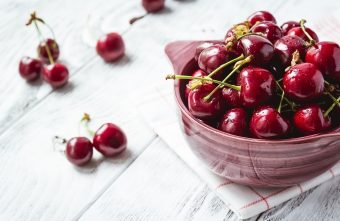 Cireșe – beneficii, calorii, proprietăți terapeutice