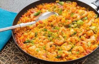 Paella cu fructe de mare