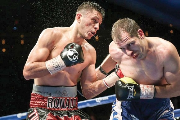 Boxerul Ronald Gavril lupta pentru titlul mondial