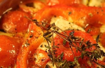 Branza feta la cuptor sau feta Saganaki