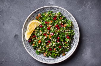 Salată Tabbouleh cu rodie