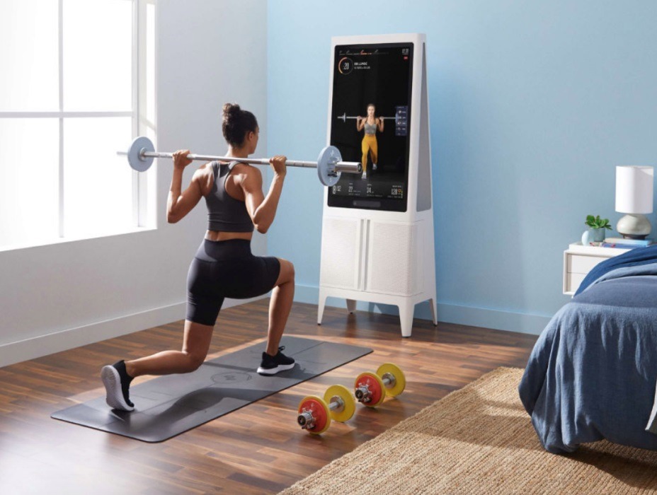 Nou trend pentru fitnessul acasă: oglinda smart