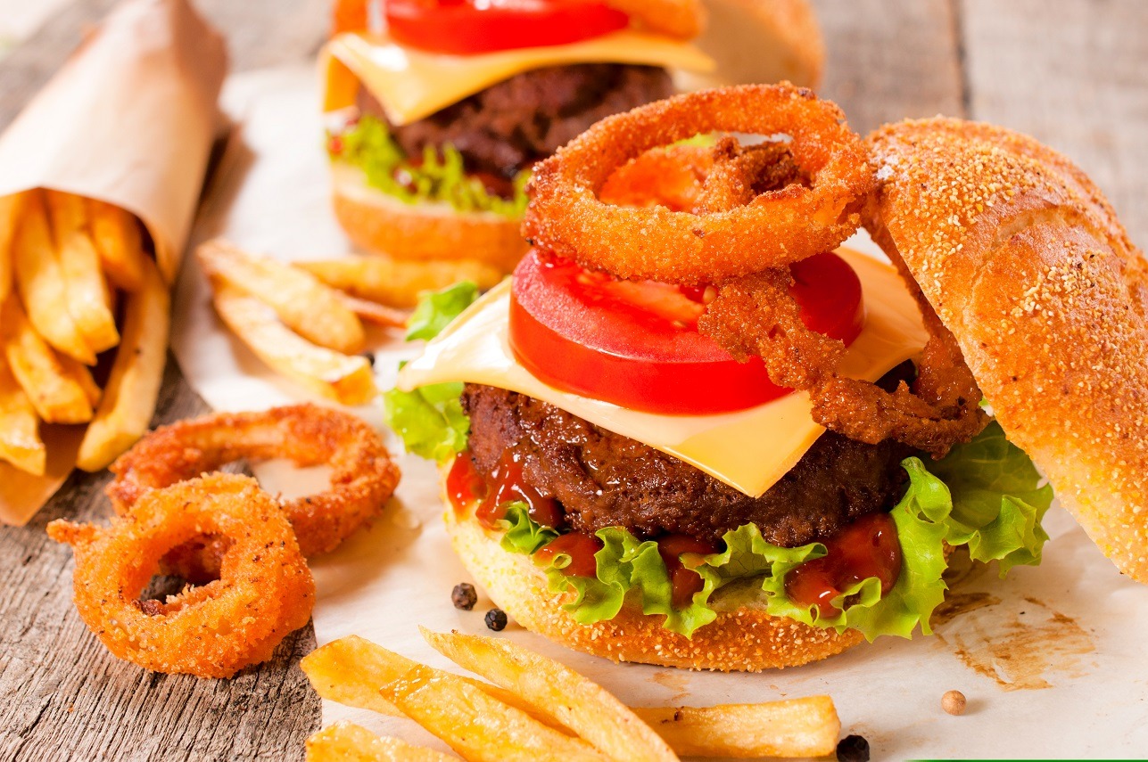 Ce mai mănâncă americanii: top 10 lanțuri de fast-food
