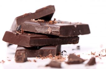 STUDIU: Ciocolata nu pune în pericol silueta