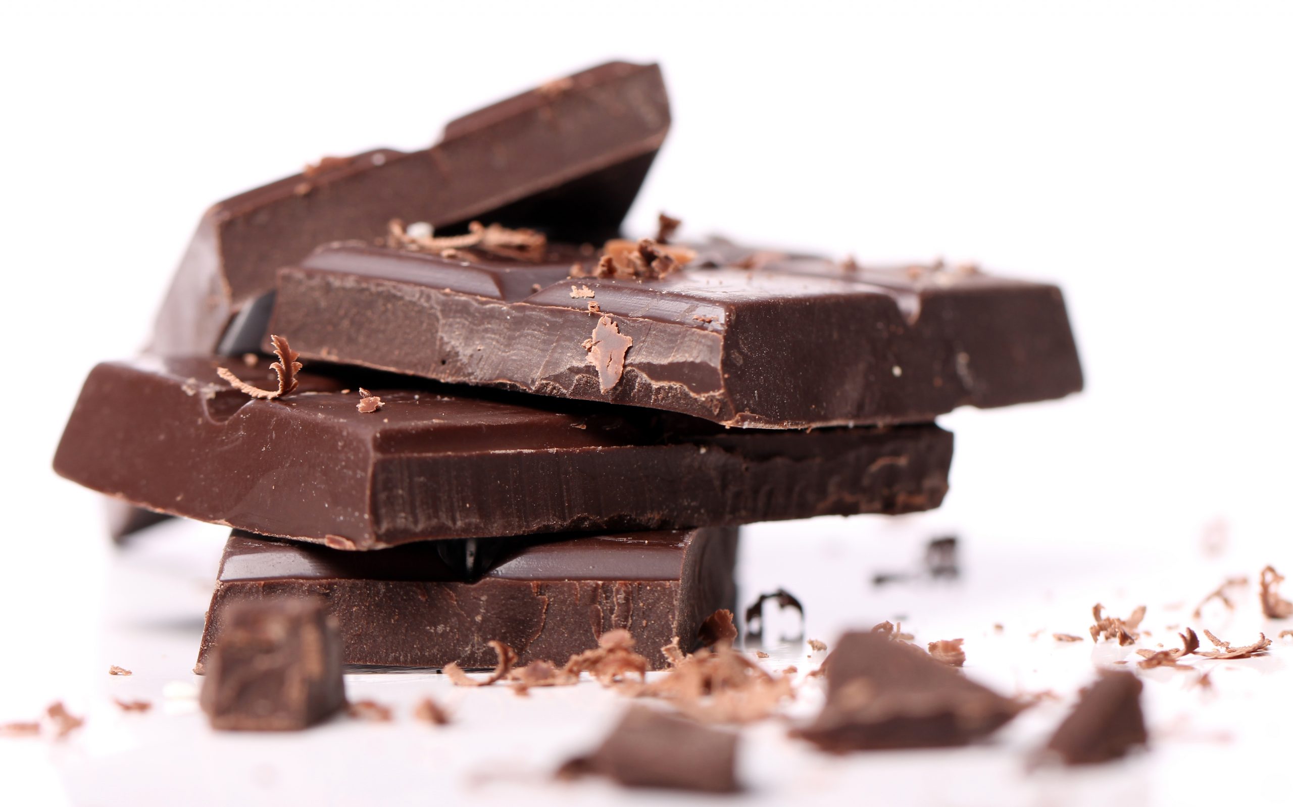 STUDIU: Ciocolata nu pune în pericol silueta