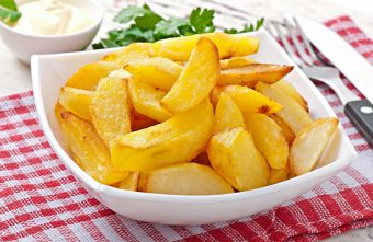 Rețete cu cartofi: Musaca de cartofi dietetică