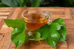 Ceaiul de frunze de dud și beneficiile lui în gestionarea diabetului