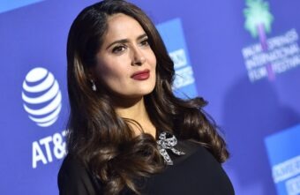 Salma Hayek, apariție incendiară pe rețelele sociale