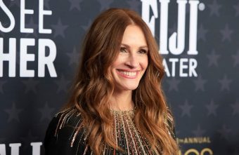 Cum reușește Julia Roberts să arate ca la 30 de ani. Ce trucuri are actrița