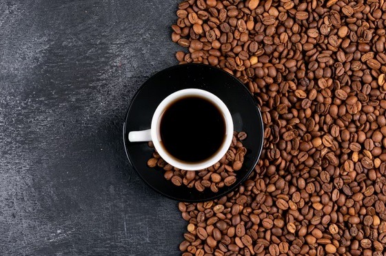 Mai multă cofeină în sânge, asociată cu mai puțină grăsime corporală și un risc mai mic de diabet
