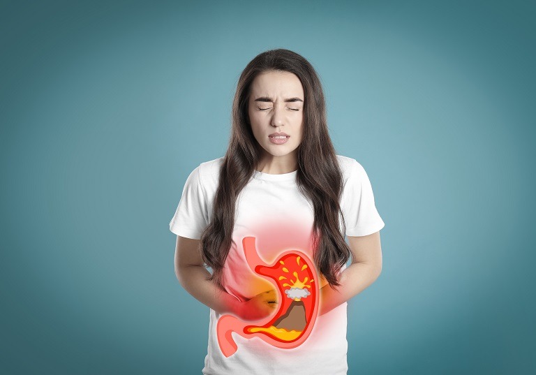 Despre indigestie – de ce apare și cum sa previi episoadele neplăcute