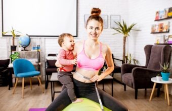 Slăbirea după sarcină – sfaturi pentru recuperarea siluetei într-un mod sănătos