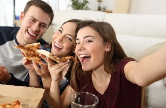 alimentația în adolescență