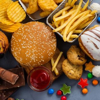 alimente nesănătoasă, de tip junk food