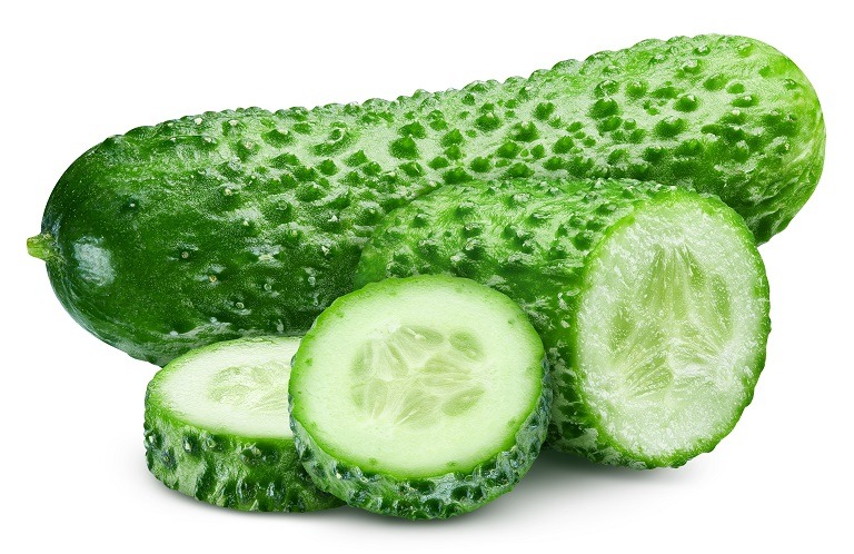 Fructe și legume bogate în apă: aliații tăi împotriva deshidratării