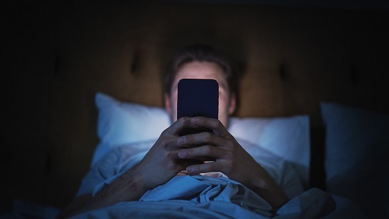 folosirea telefonului înainte de somn
