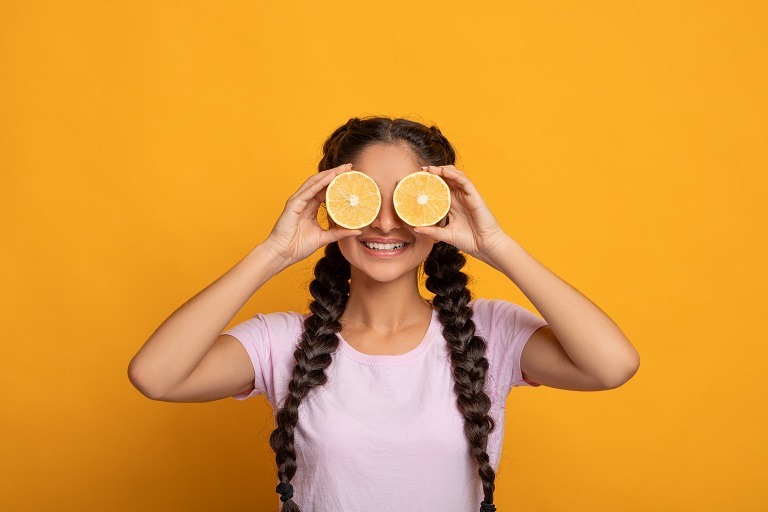 Sănătatea ochilor: legătura dintre alimentație și o vedere bună