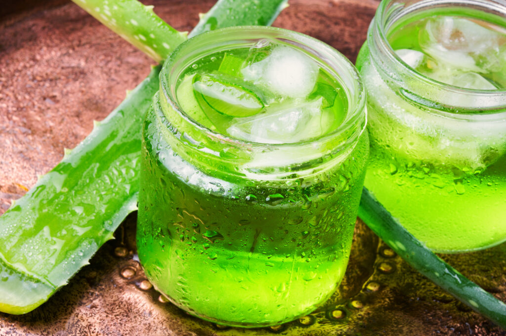 7 beneficii surprinzătoare ale consumului de suc de aloe vera