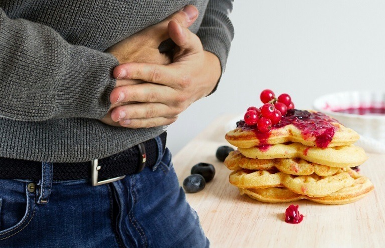 Deficitul de enzime digestive: ce înseamnă și cum îl poți gestiona