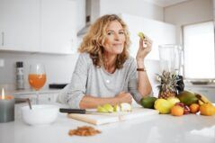 Superalimente pentru femei: ce să incluzi în alimentația zilnică