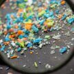Mâncăm plastic fără să știm! Cum ne putem proteja