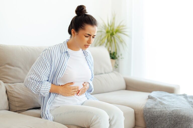 Ce este ileita, ce simptome apar, diagnostic și tratament