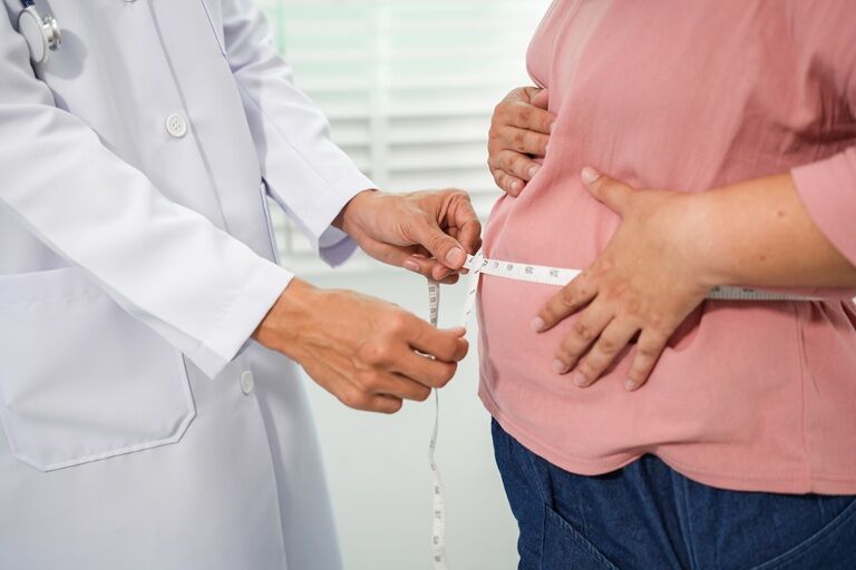 Obezitate morbidă: când devine greutatea un risc pentru sănătate